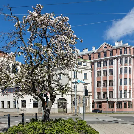 With Great Old Town Location Апартаменти Рига